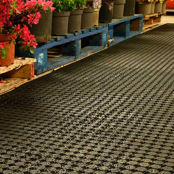 Drainable Rubber Roll Matting Wet Area